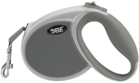 Lett grå uttrekkbar katteleiebånd med ergonomisk håndtak og jevn inntrekk for enkel kontroll og bruk med id brikke katt.